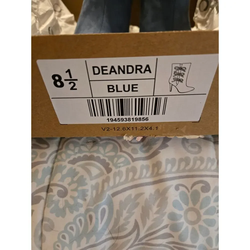 Journee Collection Deandra Blue Faux Suede Bow Pointed‎ Toe Stiletto Booties 8.5
